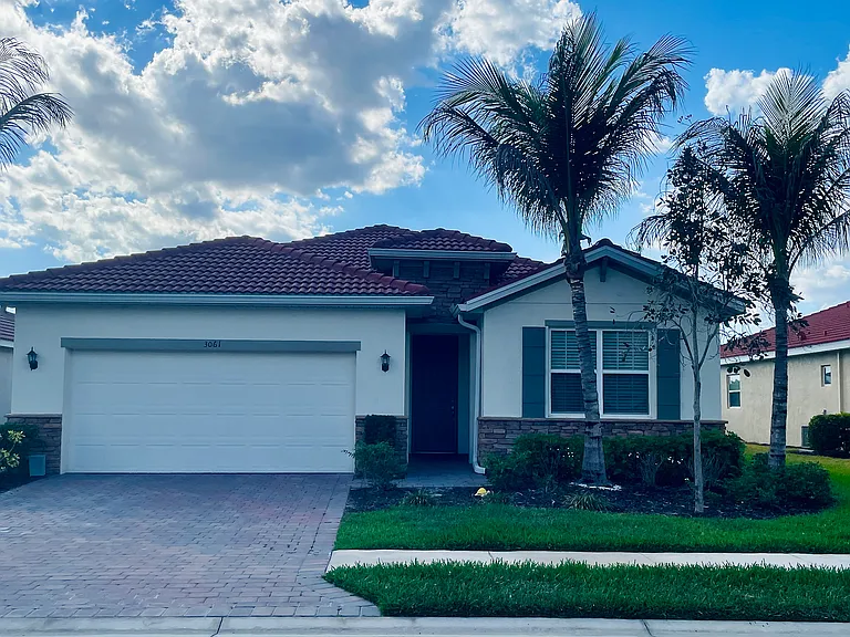 3061 Birchin Ln — Photo 5