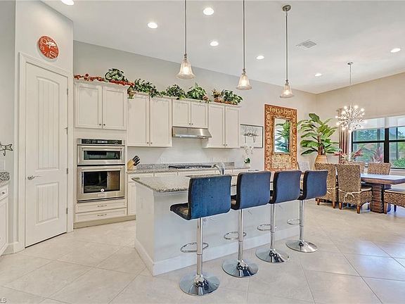 4th image of 7433 Winding Cypress Dr