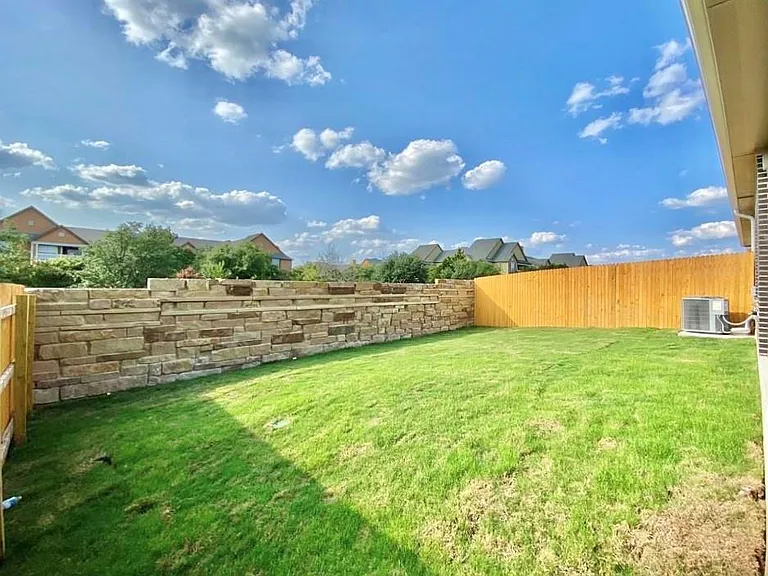 1837 Bonham Ln — Photo 24
