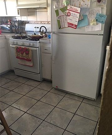 3rd image of 24142 Amberley Dr