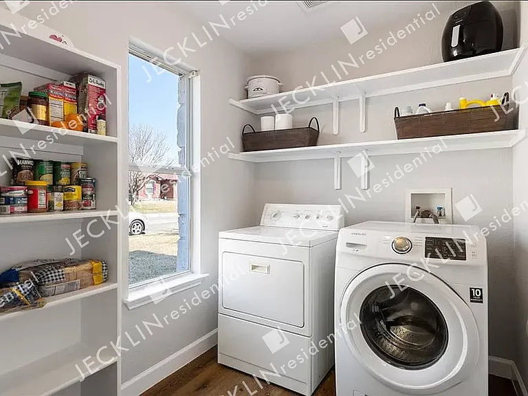 100 David Dr — Photo 22