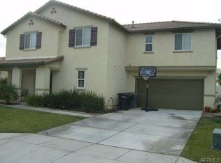 3026 Blue Cascade Dr, Perris, CA 92571