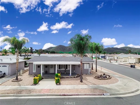 2991 Blue Spruce Dr, Hemet, CA 92545