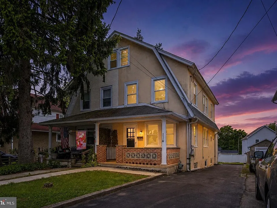 114 Conestoga Rd