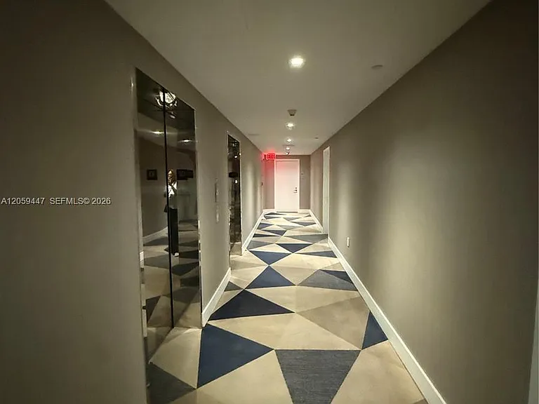 540 West Ave #1013 — Photo 25