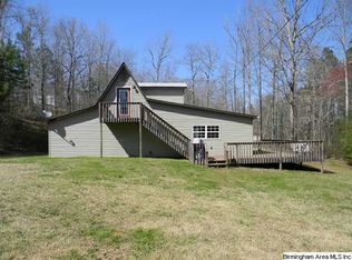 1069 Country Wood Cir, Pell City, AL 35125