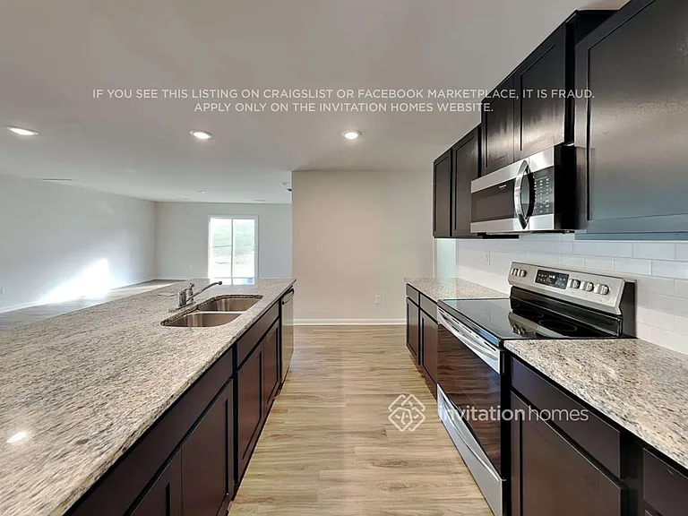 5120 Spring Breeze Blvd — Photo 7