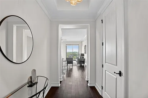 2233 Peachtree Rd #1202 Photo 1
