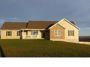 14 Sunrise Rd, Schuylkill Haven, PA 17972