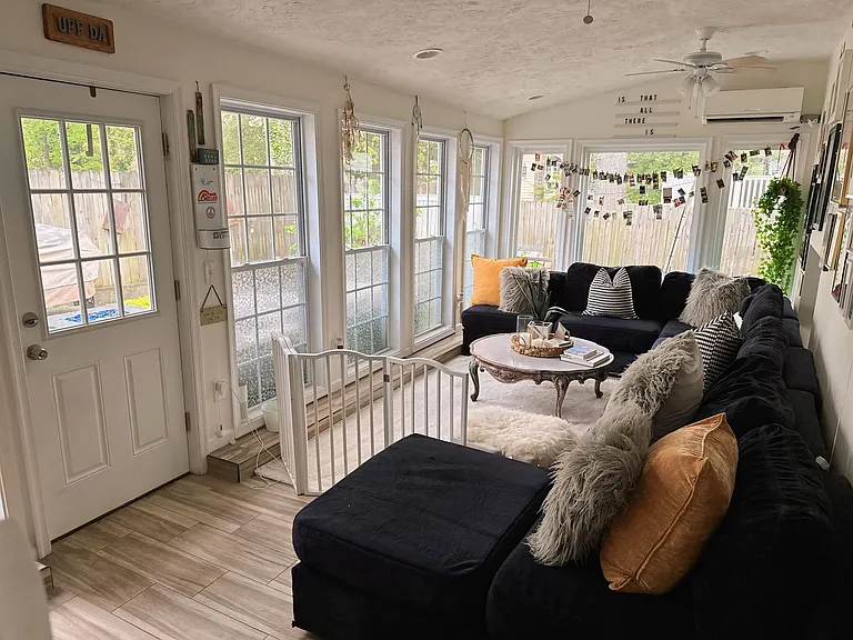 605 Kensington Ave — Photo 4