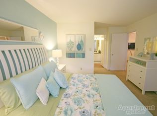 180 Bpw Club Rd APT E6, Carrboro, NC 27510