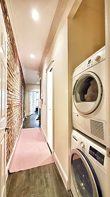 Rented by Avenues Real Estate | media 28