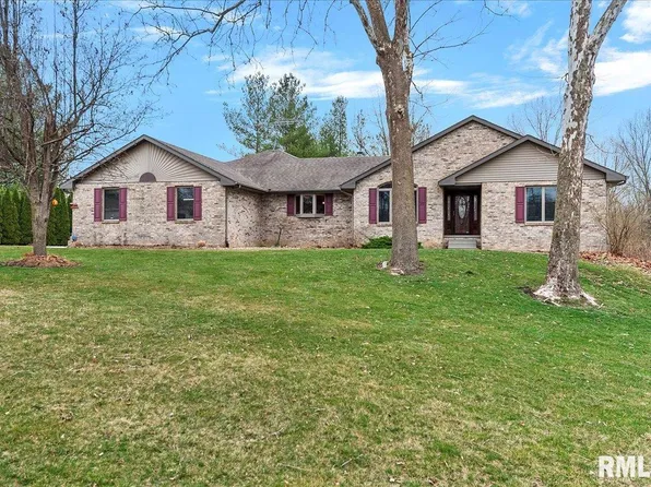 8830 River Birch Rd, Dawson, IL 62520