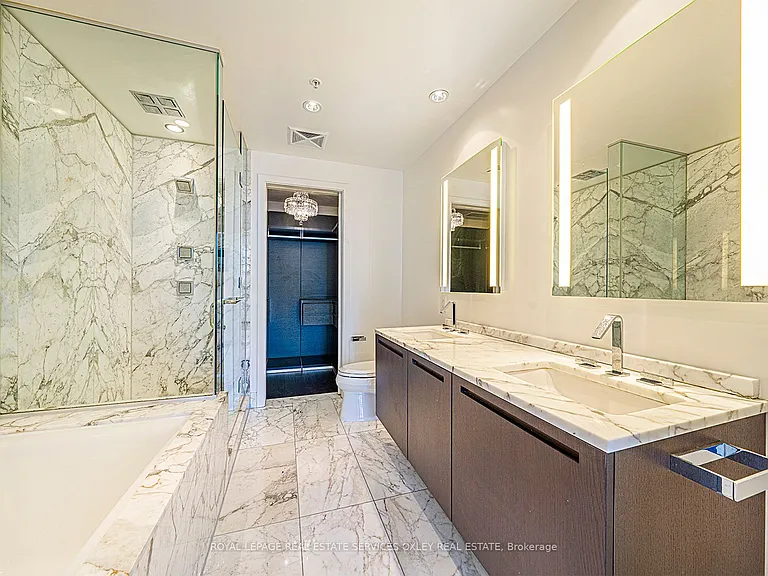 180 University Ave #4708 — Photo 24