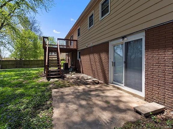 5th image of 340 Breckenridge Dr