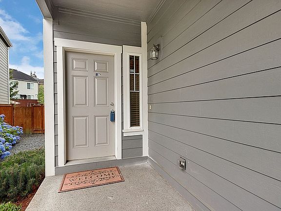 3rd image of 11110 184th St E