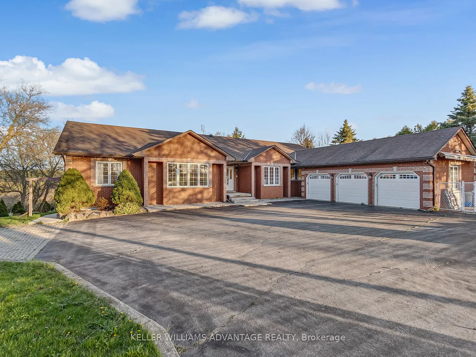 6 bed, $6,100 — Photo 2