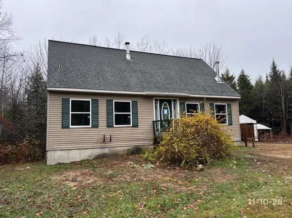 66 Bisbee Town Road, Waterford, ME 04088