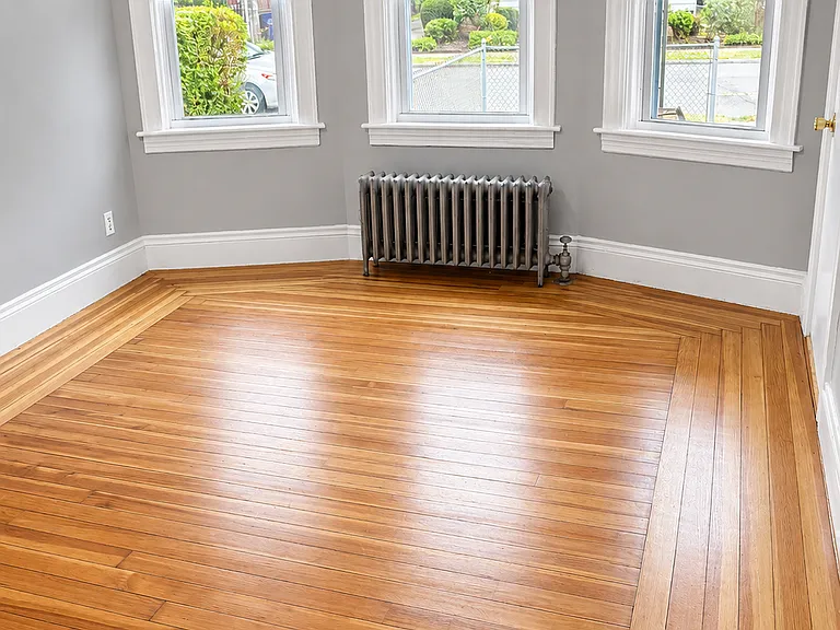 35 Pinehurst Ave #1 — Photo 2