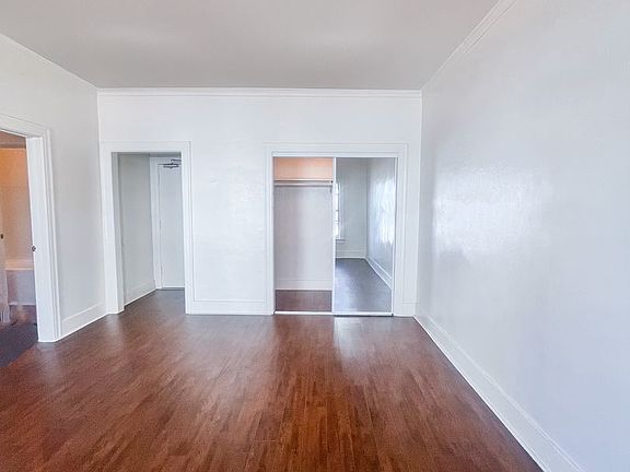 2nd image of 2819 Leeward Ave APT 209