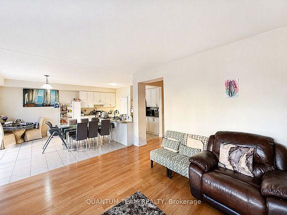 3rd image of 60 Lavender Rd