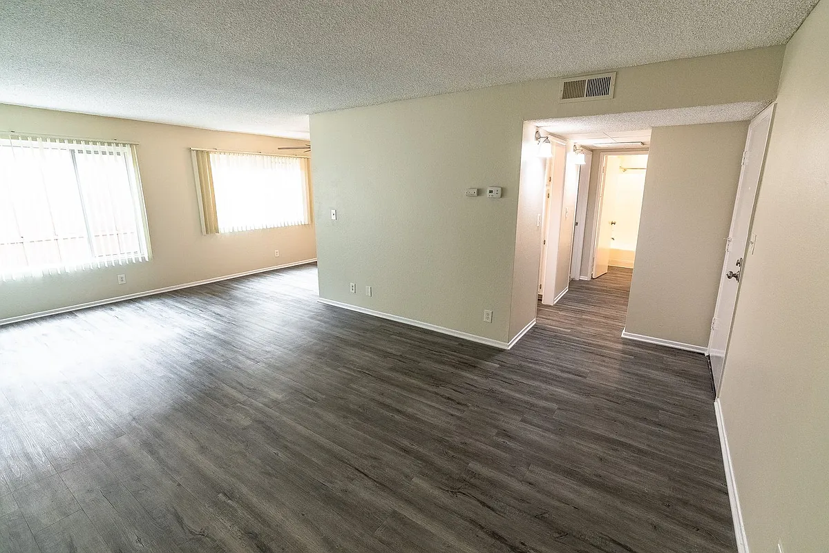 Floor plan 317