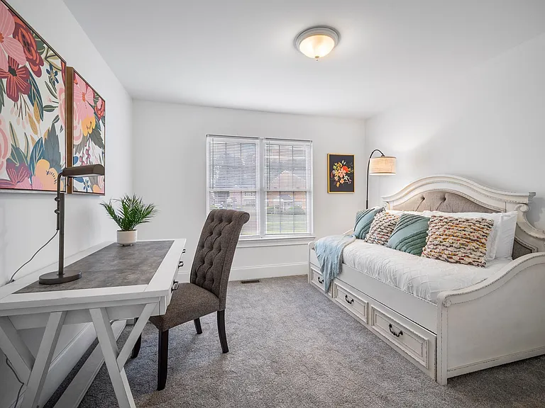 The Fairways Apartments and Townhomes — Photo 10