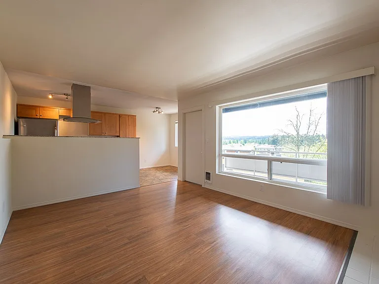 8224 169th Ave NE #D4 — Photo 5