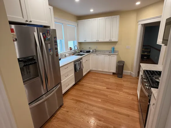 1579 Centre St #1, West Roxbury, MA 02132