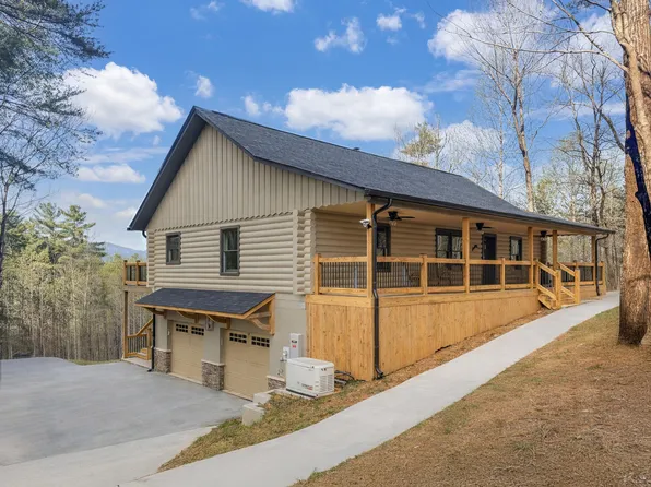 594 Shawnee Trl, Chatsworth, GA 30705