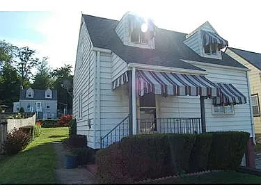 2008 Dalton St photo 1
