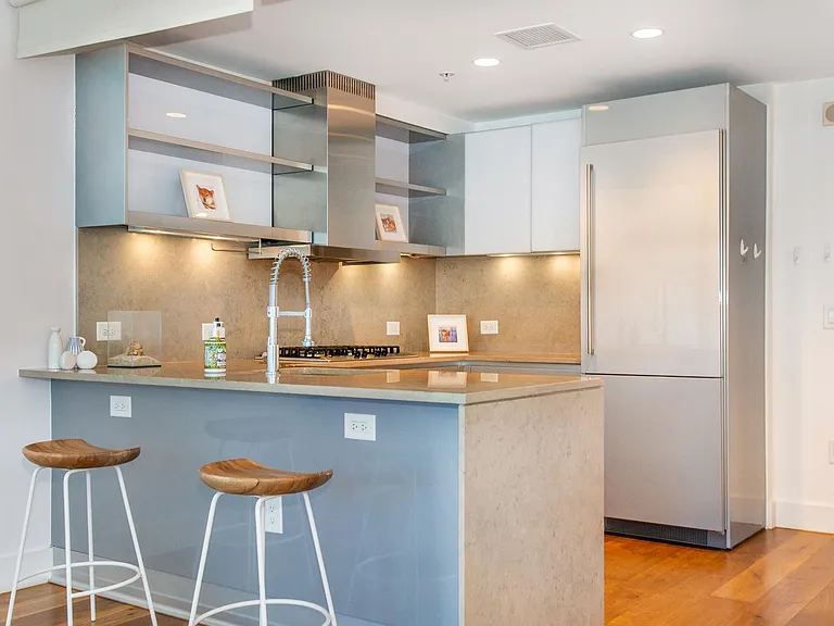 77 Hudson St #1701R — Photo 10