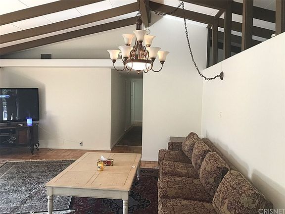 3rd image of 6277 Oakdale Ave
