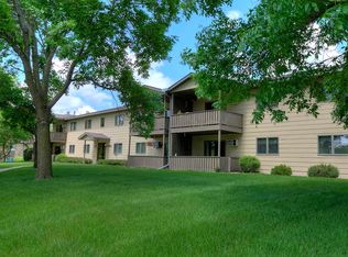 1806 Pioneer Rd APT 116, Red Wing, MN 55066