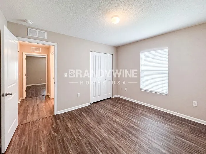 11269 Revolutionary Way — Photo 15