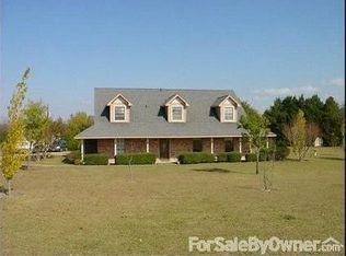 11660 Bush Ln, Forney, TX 75126