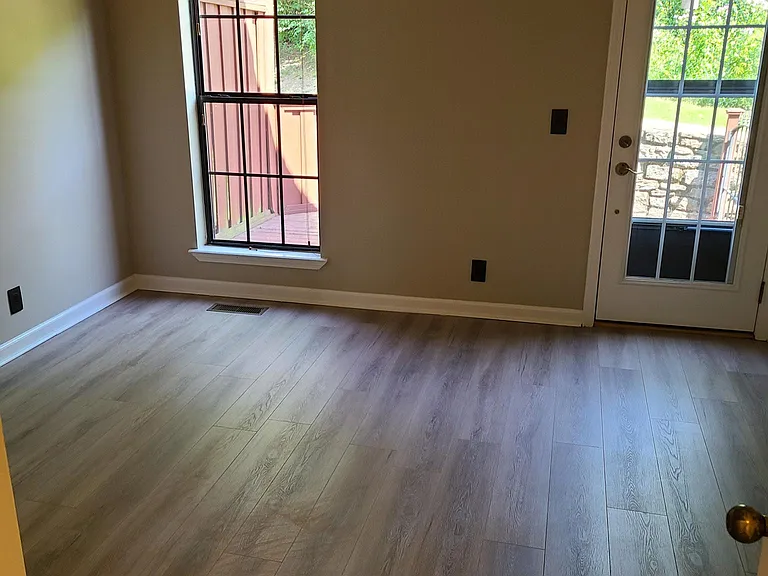 100 Villa View Ct — Photo 4