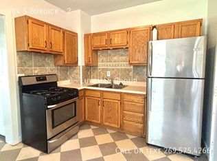 904 S Burdick St #2, Kalamazoo, MI 49001