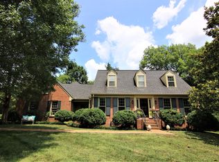 6108 Foxland Dr, Brentwood, TN 37027