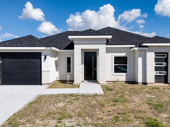 37794 Vineyard Ave, Brownsville, TX 78521