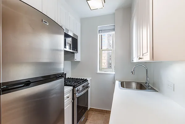 Rented by Byson Real Estate Company | media 12