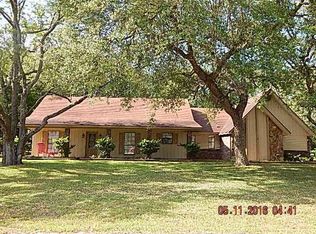 222 Tantallon Dr, Ocean Springs, MS 39564