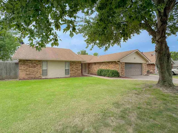 508 Redbird Dr, Ponca City, OK 74601