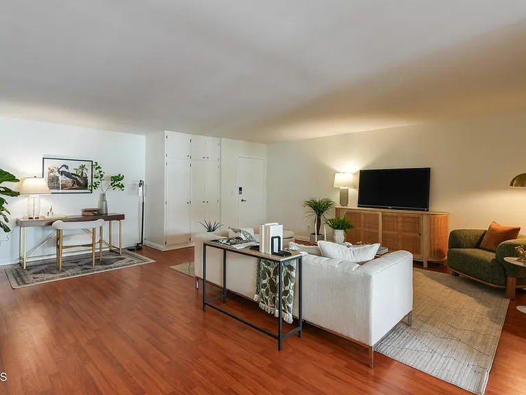 120 S Sierra Madre Blvd #205 — Photo 7