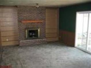 9161 Grant Park Dr, Saint Louis, MO 63123