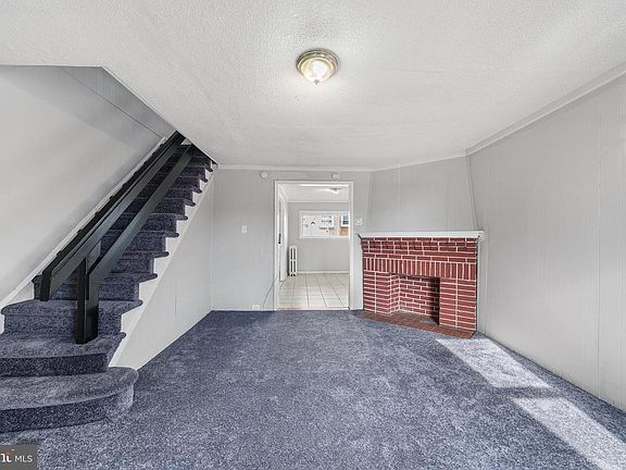 5th image of 7139 Greenwood Ave