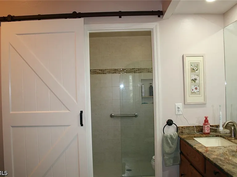 20919 Villareal Way — Photo 19
