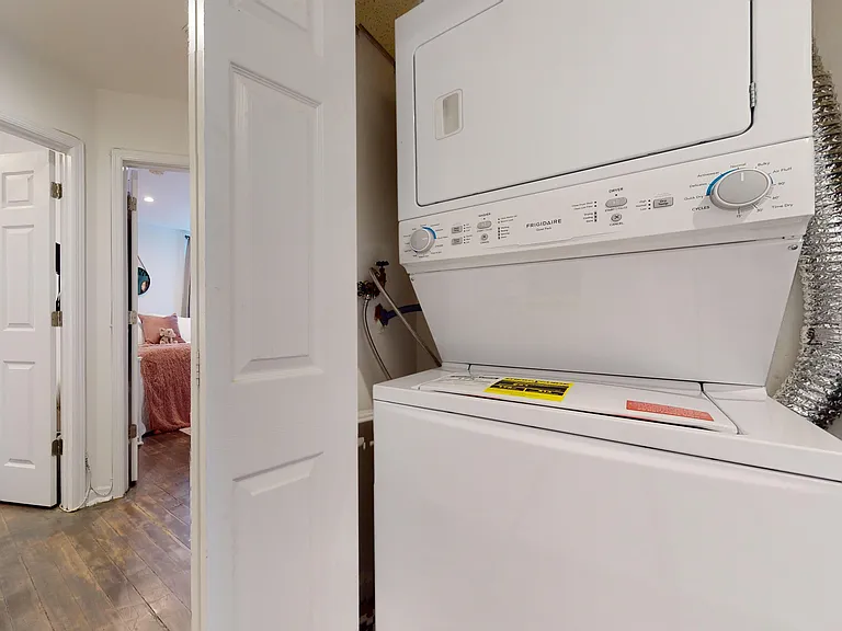 washer / dryer