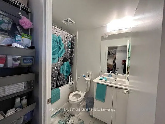 3 bed, $2,700 — Photo 3