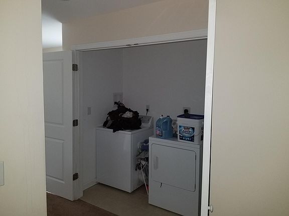 washer dryer on 2nd floor